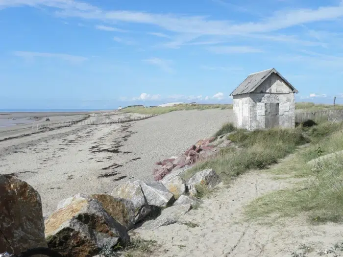Petite maison “La Poulette” au cœur des dunes d’Agon-Coutainville, près du camping Granville bord de mer