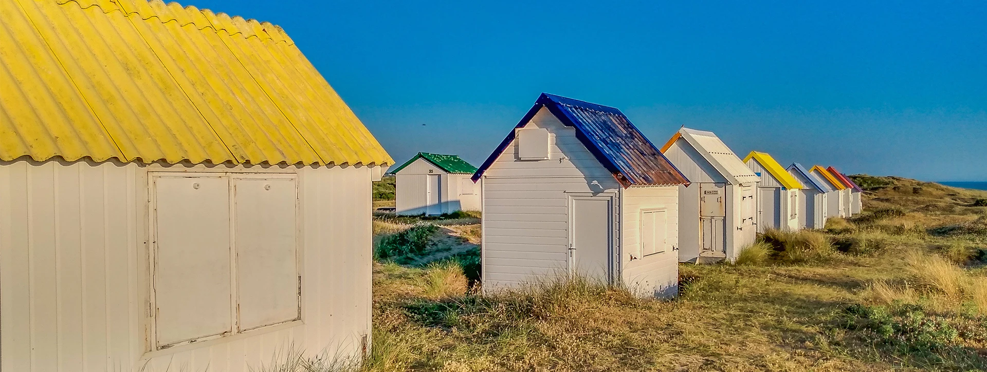 Visit the cabins at Gouville sur mer
